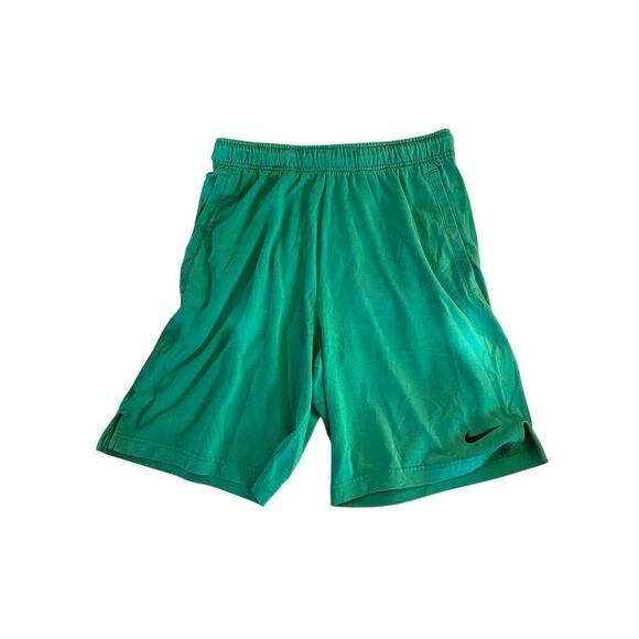 Nike dry fit men’s Green basketball shorts with pockets size medium - Picture 2 of 4